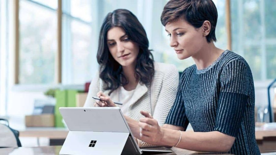 Surface Pro 6 là dòng máy sinh ra để làm việc và nó làm rất tốt các công việc cơ bản
