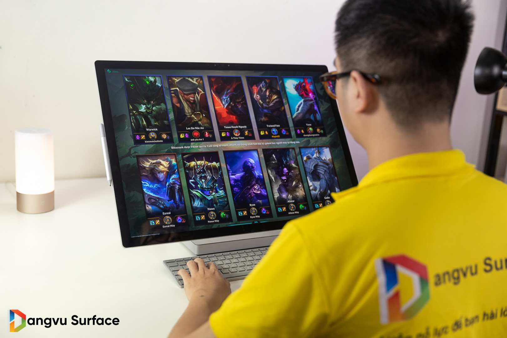 Với 5000USD chúng ta đã có nguyên bộ Surface Studio 2