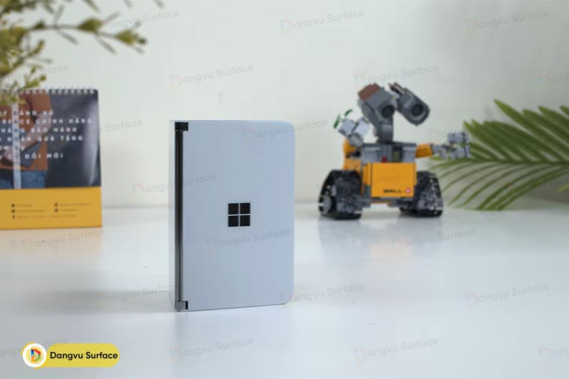 Surface Duo đang được bán tại Đăng Vũ kèm ưu đãi bảo hành