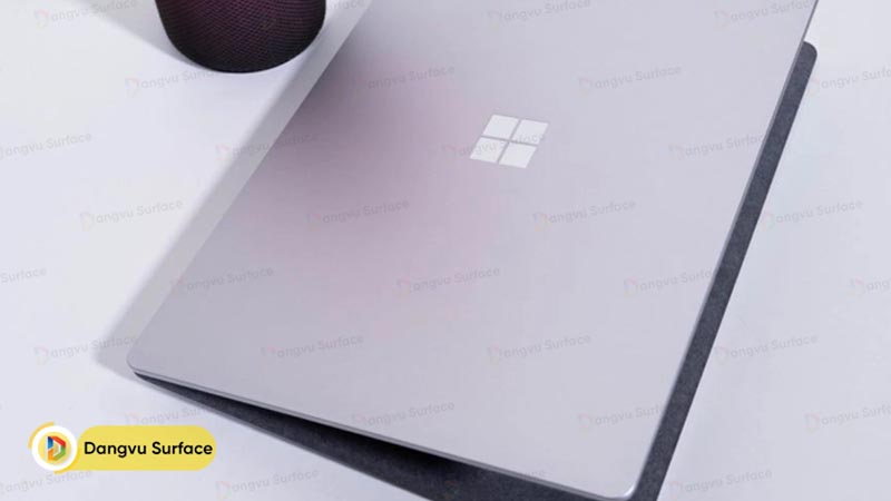 Surface Laptop 3 là laptop dành cho dân văn phòng với thiết kế cực sang