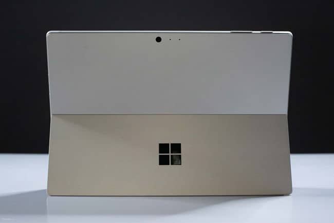 Camera trên Surface có thực sự hữu dụng
