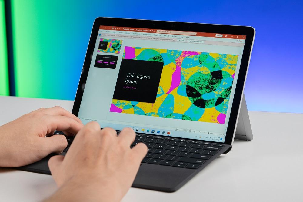Tính ổn định và bền bỉ có được nhờ cách thiết kế và chế tạo của Microsoft
