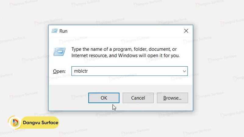 Gõ “mblctr” trong hộp thoại Run