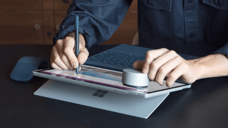 Surface pen 2017 vẽ cực tốt