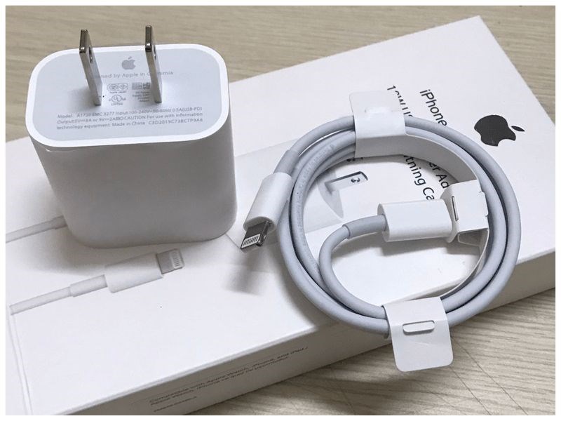 Sử dụng bộ sạc chính hãng của Apple