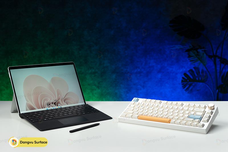 Có thể sử dụng phím khác cho Surface được không?