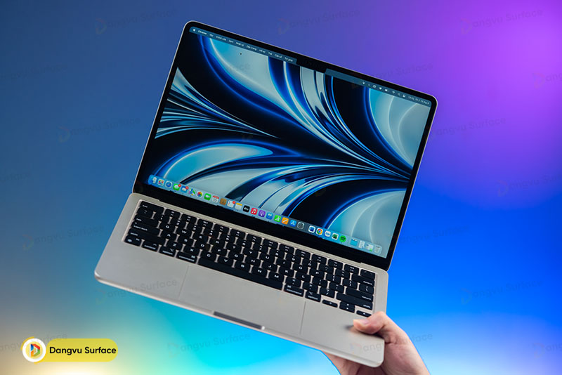 Macbook Air M2 mỏng nhẹ