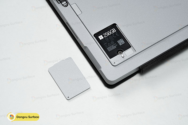 Nâng cấp ổ cứng dễ dàng với SSD có thể thay thế 