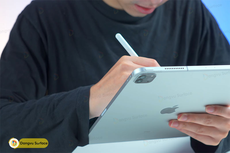 Apple Pen đã được cải tiến để trở nên nhạy bén hơn trong thao tác của người dùng