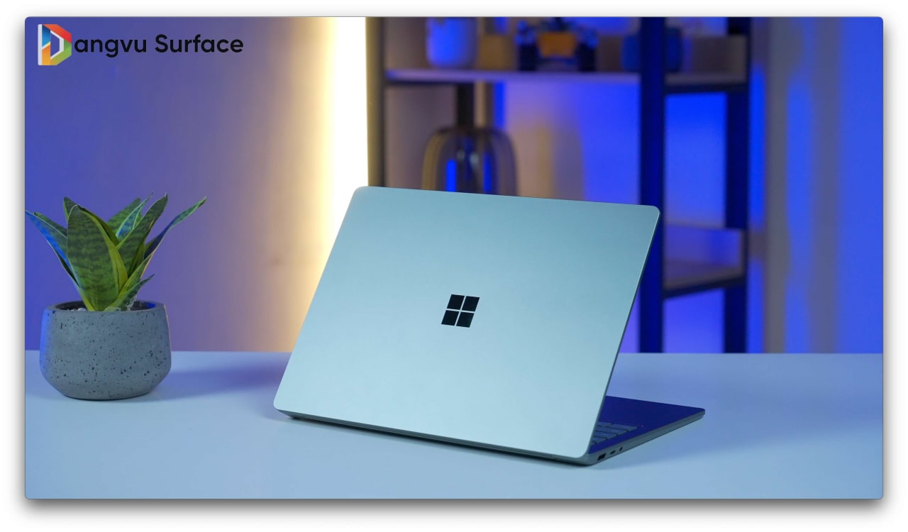 Microsoft đã quá tinh tế khi chọn màu xanh rêu lần này