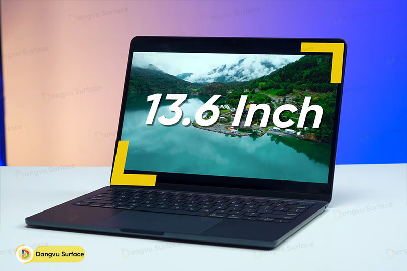 M2 còn sở hữu tấm nền Liquid Retina, độ phân giải 2560 x 1664 pixels