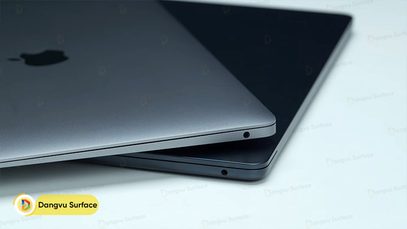 Jack tai nghe 3.5mm trên hai mẫu máy