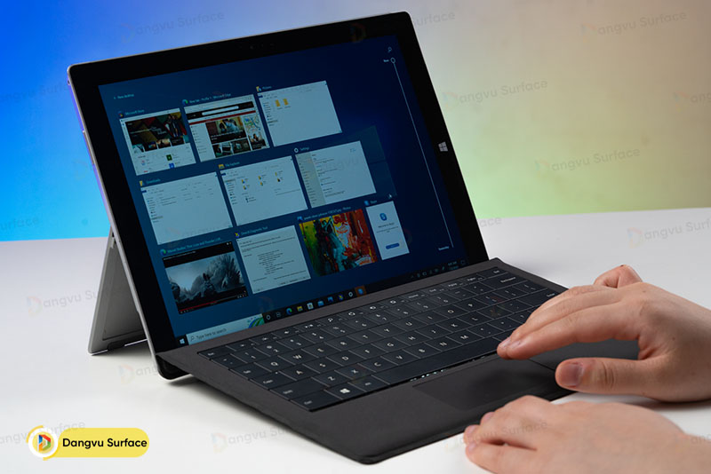 Khả năng đa tác vụ mượt mà trên Surface Pro