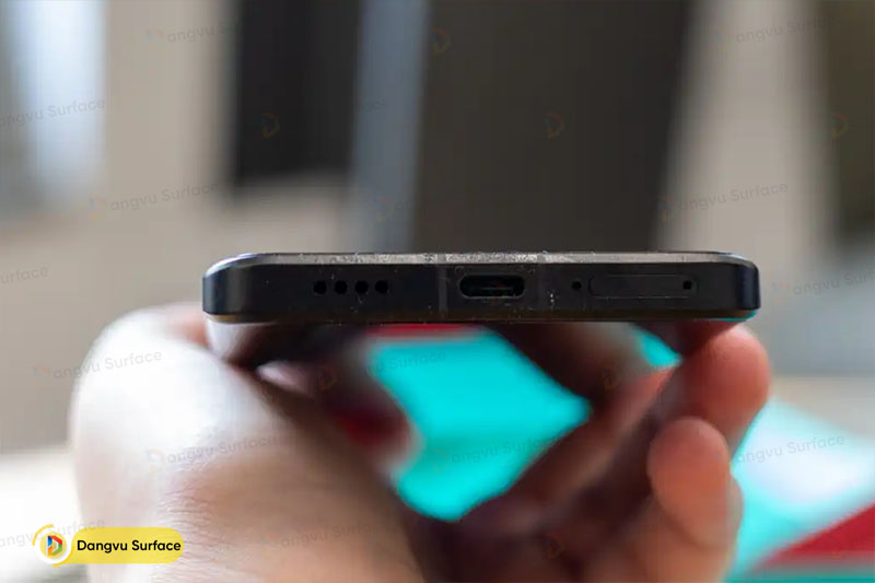 Cổng sạc USB-C của máy