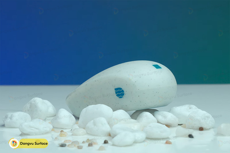 Microsoft Ocean Plastic Mouse thân thiện với môi trường