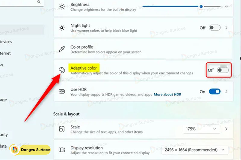 Tắt/bật cảm biến màu sắc chính xác (Adaptive Color)
