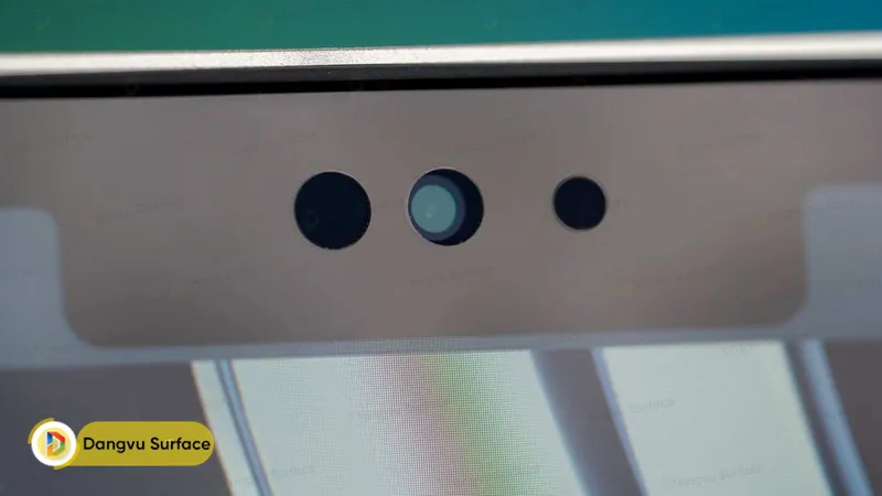 Apple đã nâng cấp camera của Air M2 từ 720p lên 1080p