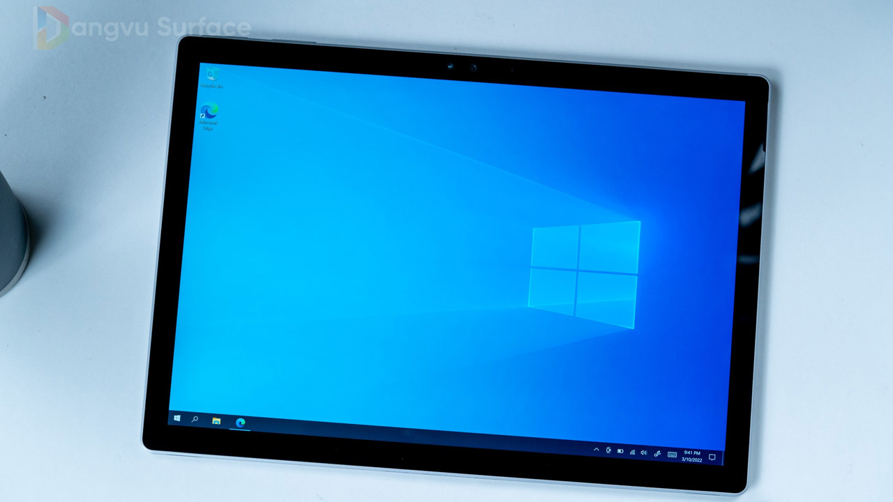 Năm 2023 rồi, có nên dùng Surface Book 1