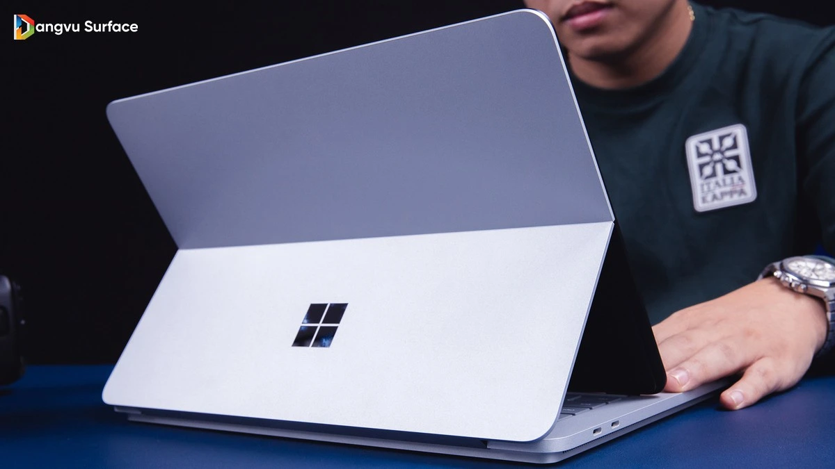 Khung máy Surface Laptop Studio được trang bị bằng chất liệu nhôm và magie