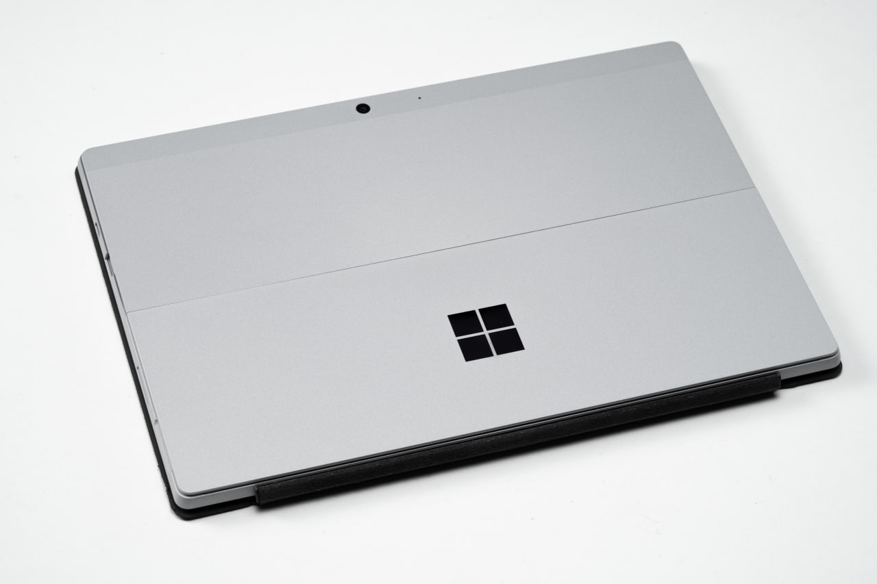 Surface Pro 7 Plus LTE - Chiếc "deal hời" khi cần kết nối LTE