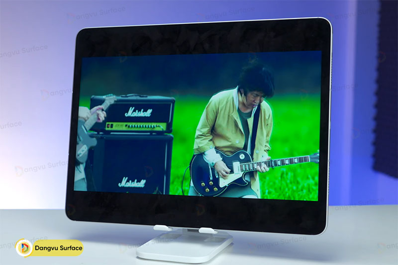 IPad Pro 2022 bản 12.9” trang bị màn hình mini-LED độ phân giải 2732 x 2048
