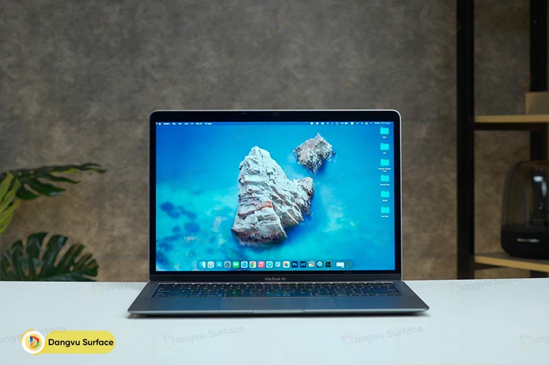 Màn hình Retina cho hình ảnh sinh động, sắc nét