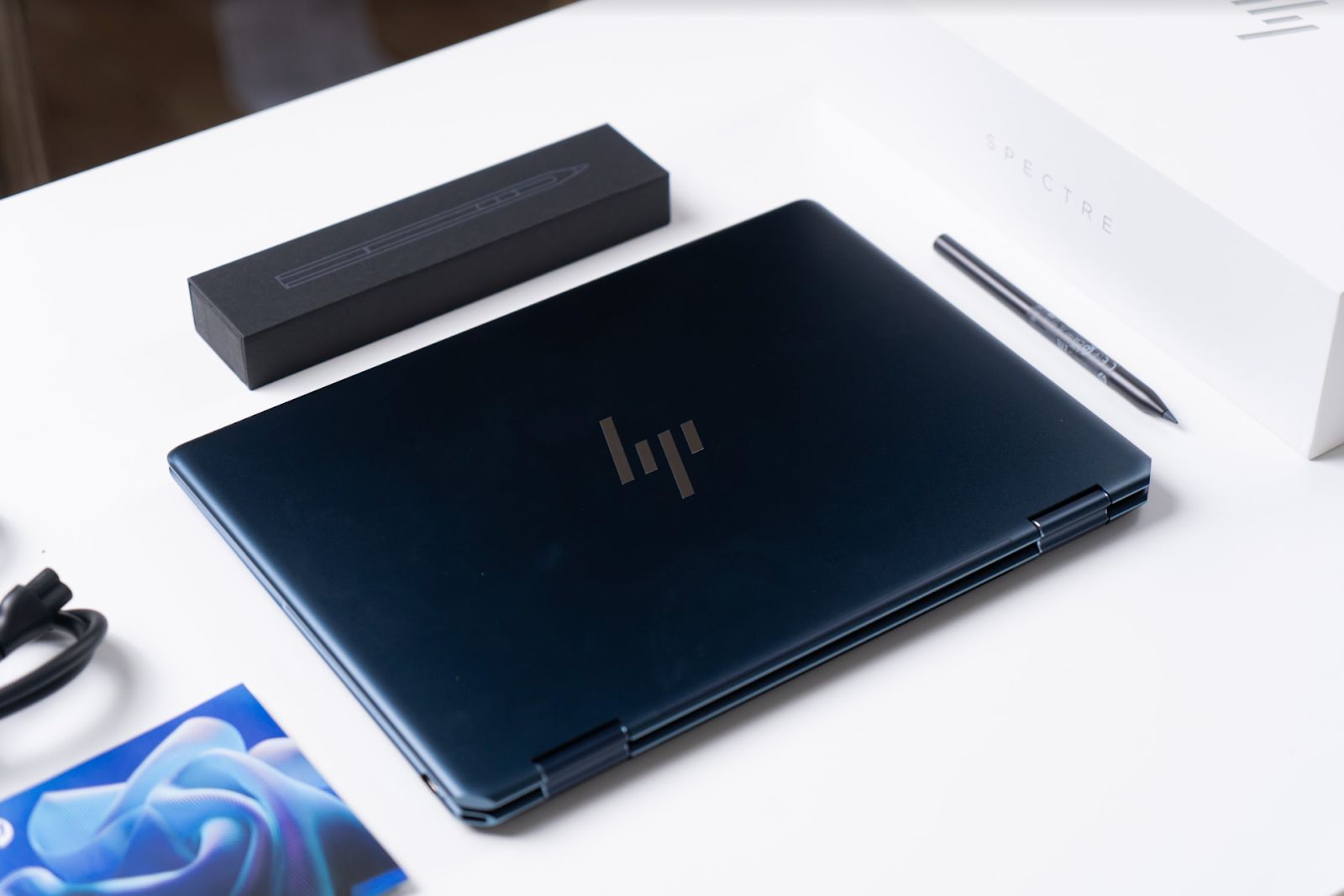 Chiếc Ultrabook độc đáo mang thương hiệu HP vẫn đáp ứng tính di động