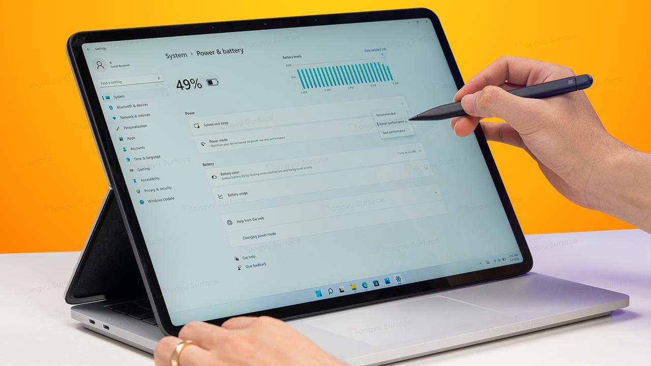 Màn hình cảm ứng 120Hz, tương thích với bút, hỗ trợ sạc không dây Surface Slim Pen