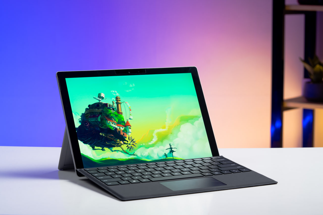 Màn hình Surface Pro 6 là 12.9 inch