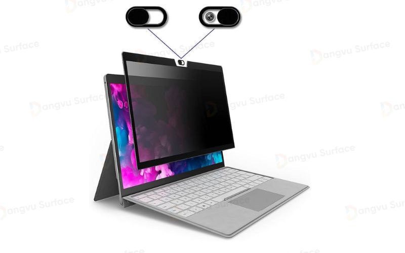 Surface Pro 8 thì vẫn như người anh tiền nhiệm của nó, thiết bị sở hữu camera trước 5MP