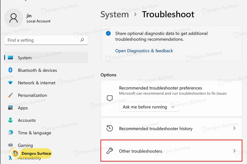 Sử dụng trình khắc phục sự cố Camera Troubleshooter trong Settings