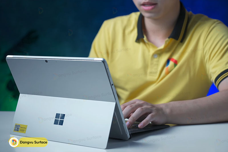 Surface Pro 8 i5/8/128 chính là gợi ý hoàn hảo dành cho bạn