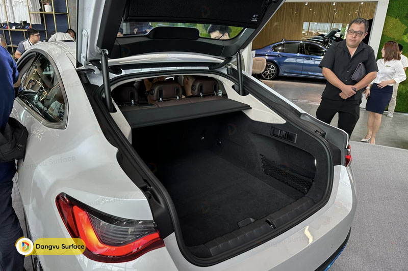 BMW i4 eDrive40