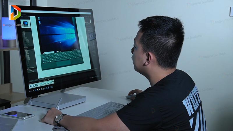 Surface Studio 1 có cấu hình của một Laptop đồ họa