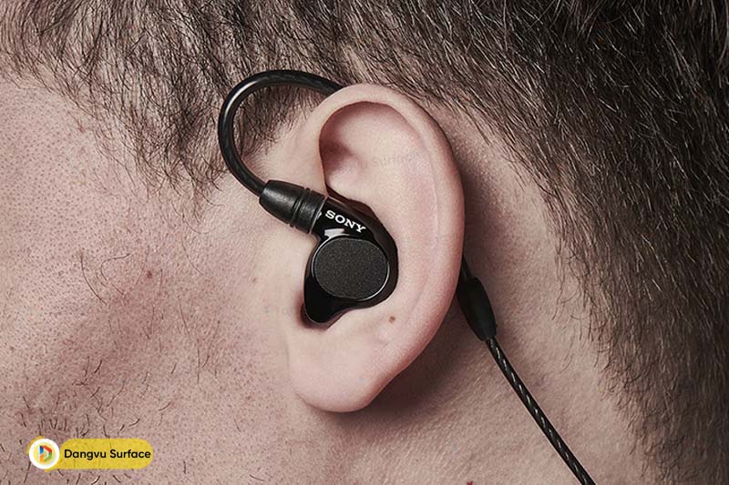 Tai nghe In-ear