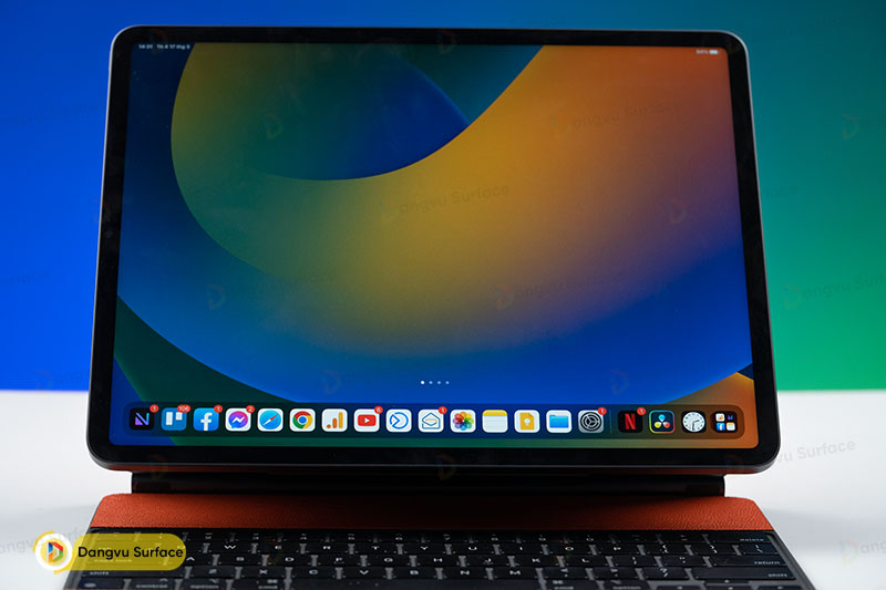 iPad Pro M2 có chất lượng hình ảnh cực kỳ sắc nét, sống động và bùng nổ tới từng chi tiết.