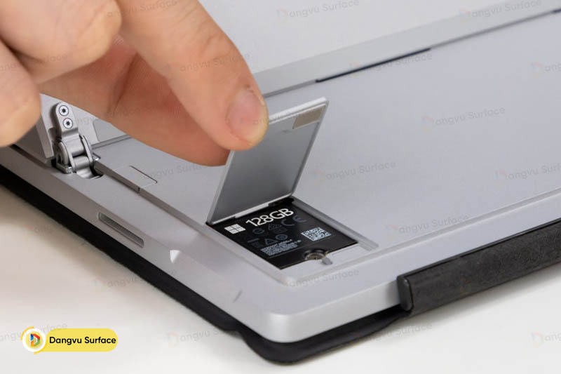 Ổ cứng SSD có tuổi thọ cao hơn ổ cứng HDD truyền thống