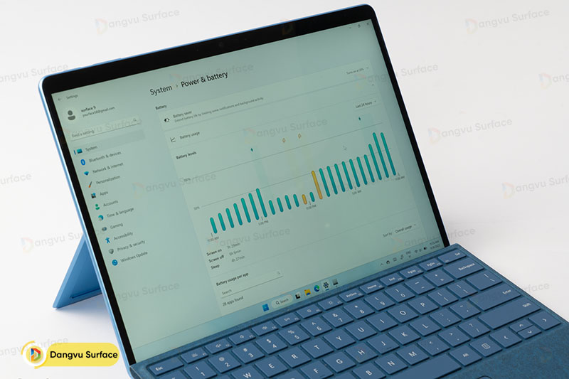Surface Pro 9 sở hữu pin với công suất tiêu thụ 47.7Wh cho thời lượng hoạt động tốt