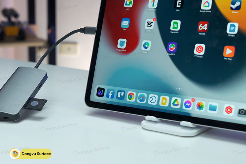 iPad 12 Pro M1 nhìn chung sẽ bất tiện hơn khi giới hạn bởi iPadOS 15