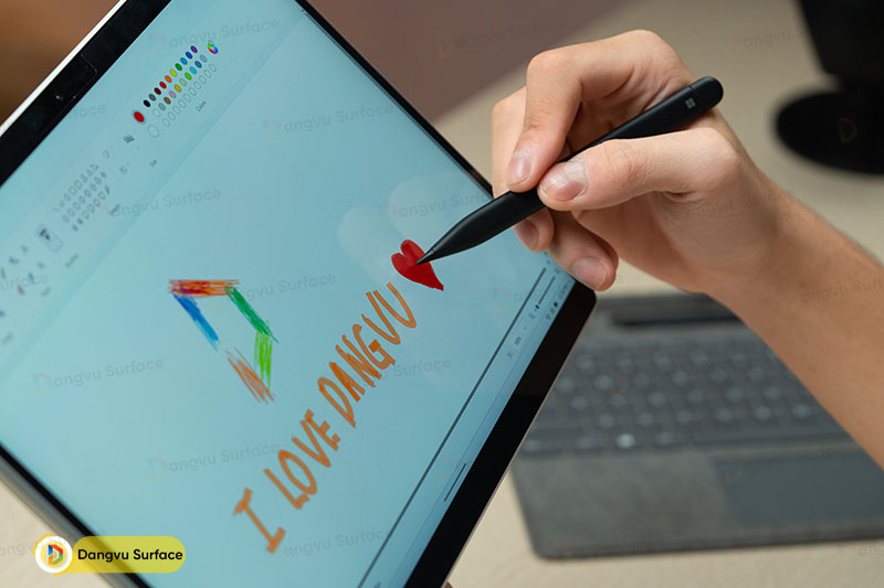 Đăng Vũ Surface là đơn vị chuyên cung cấp mọi dòng máy Surface, phụ kiện Surface uy tín chất lượng