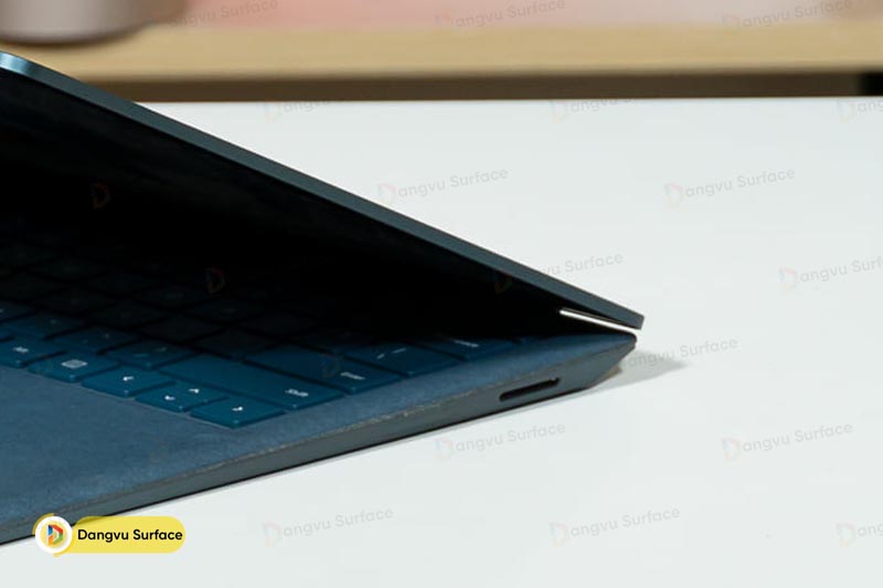 Cổng Surface Connect