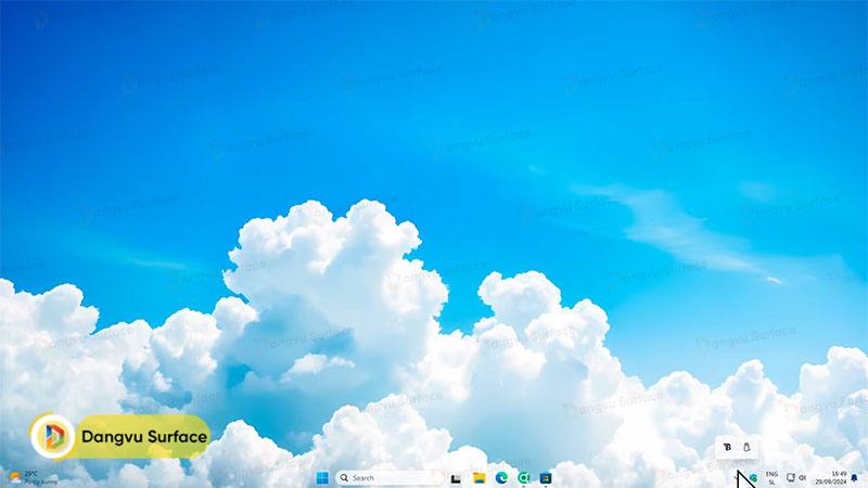 Cách tạo thanh Taskbar trong suốt trên Windows 11 bằng TranslucentTB