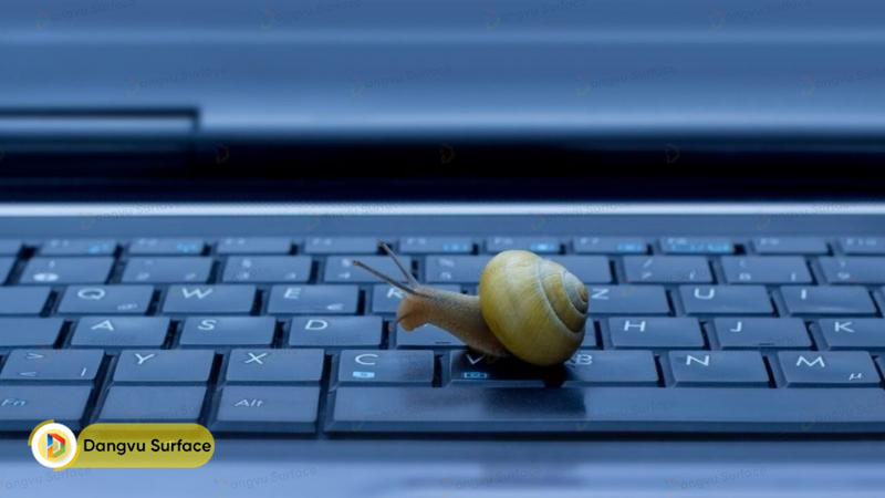 Khởi động chậm cũng là vấn đề để bạn nên Update lên ngay để việc sử dụng không bị gián đoạn