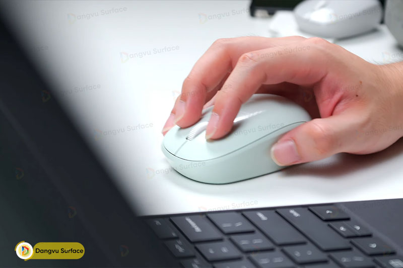 Chuột hoạt động êm ái, nhanh nhạy và chính xác