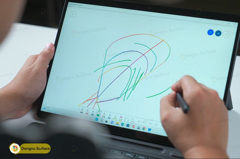 Surface Slim Pen 2 cho cảm giác tốt, chân thực