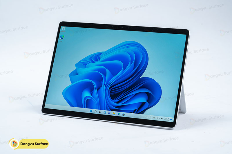 Surface Pro 8 chiếc laptop đầy đột phá của Microsoft thuộc dòng Pro