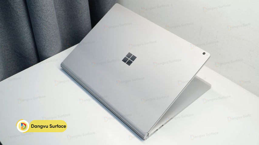 Liệu tương lai Surface Book 3 có lên thunderbolt 3