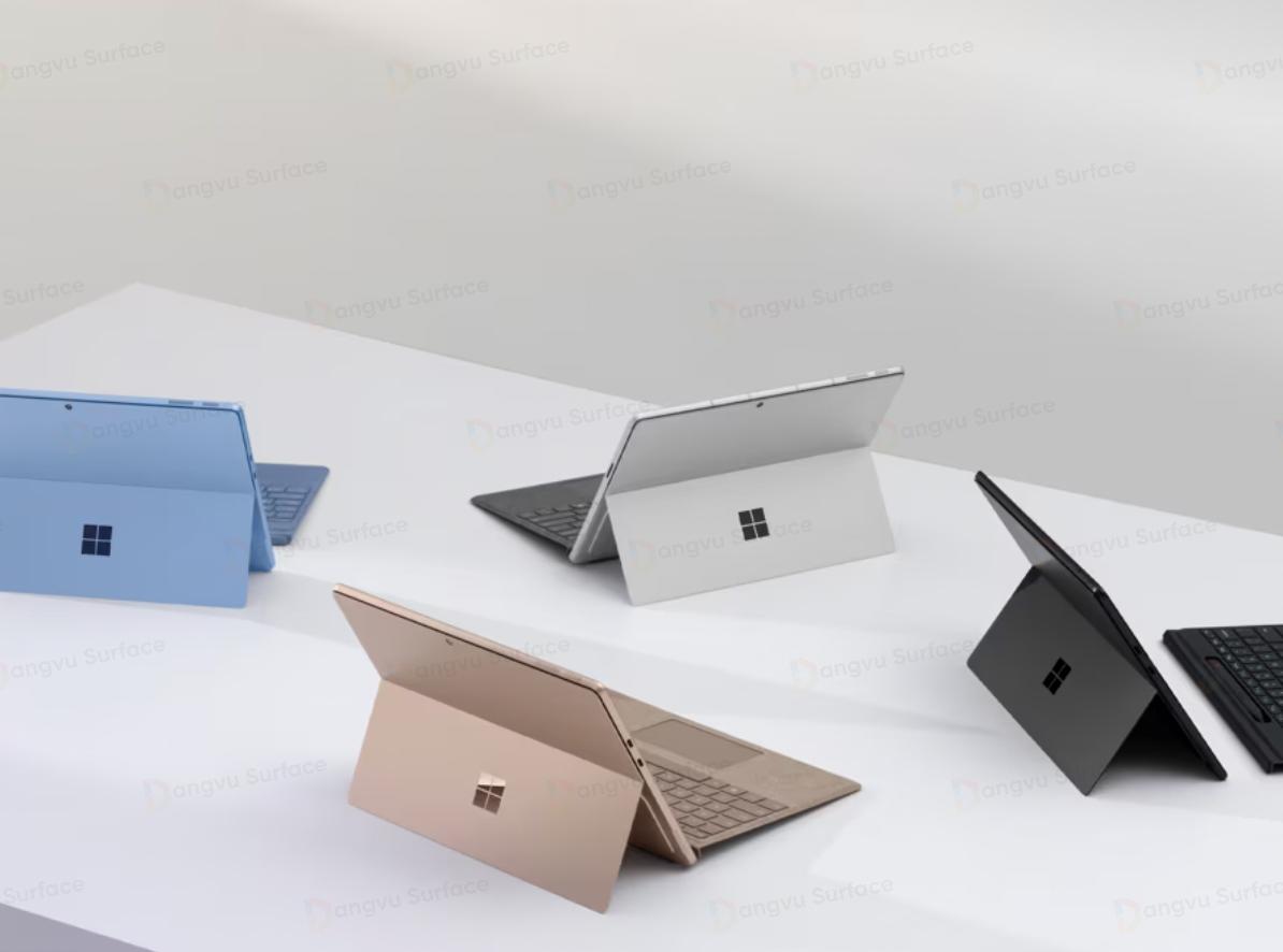 Surface Pro 11 có tới 4 gam màu đó là Sapphire (Xanh), Dune (Vàng), Black (Đen) và Platinum (Bạch kim)