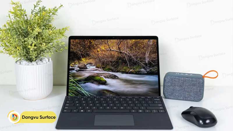 1 tác phẩm nghệ thuật đến từ Surface – Surface Pro X