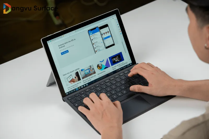 Hiệu năng Surface Pro 5